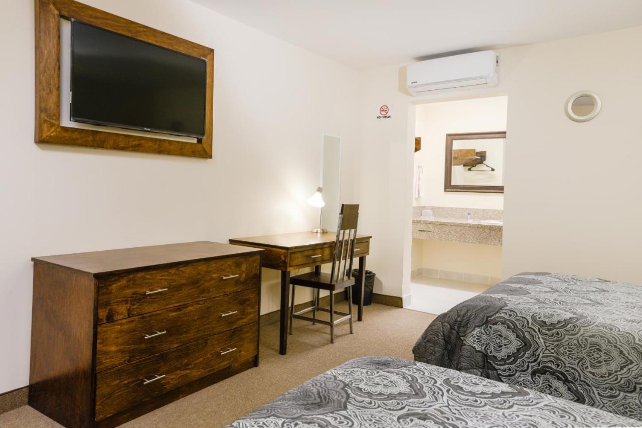 Hotel Trebol Inn Nuevo Casas Grandes Zewnętrze zdjęcie