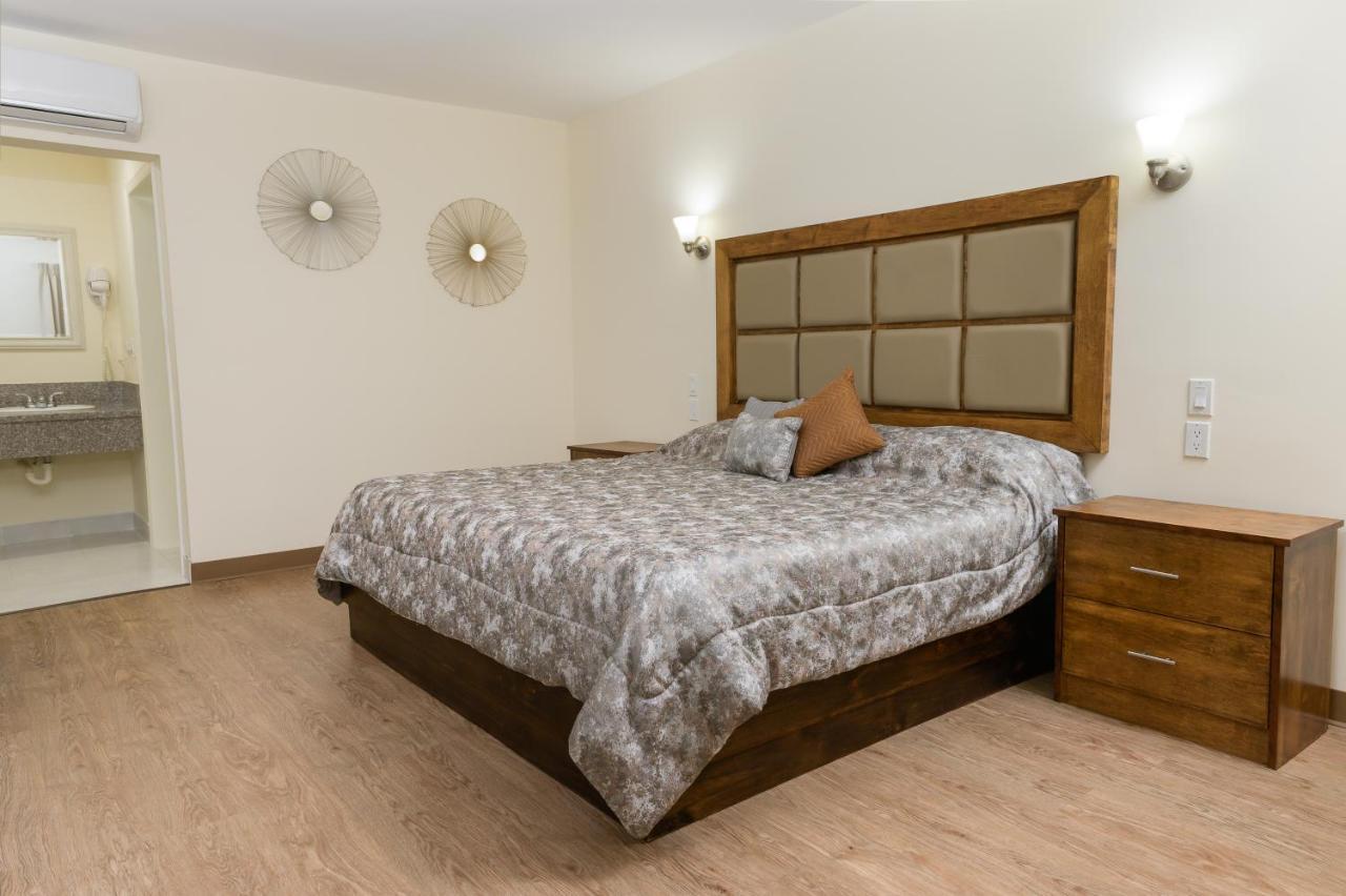 Hotel Trebol Inn Nuevo Casas Grandes Zewnętrze zdjęcie